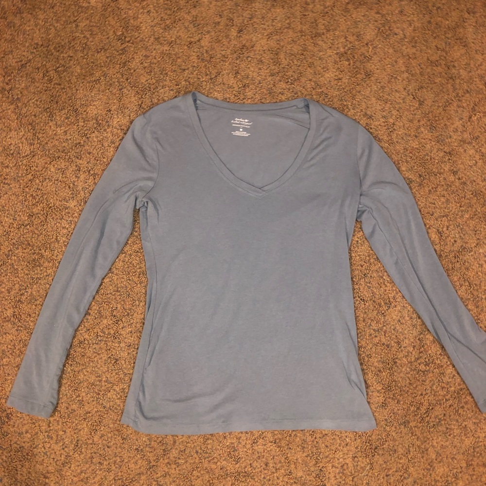 Long Sleeve V neck